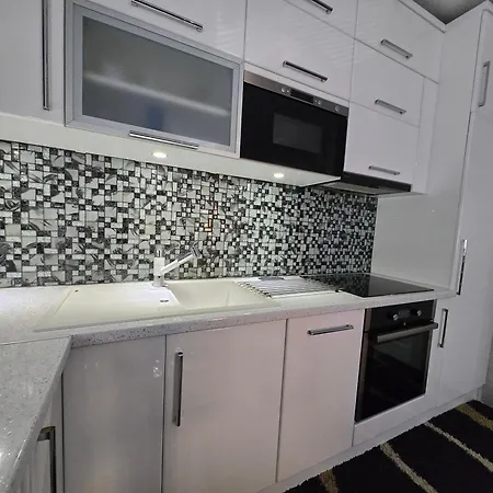 Anja Lux Apartment